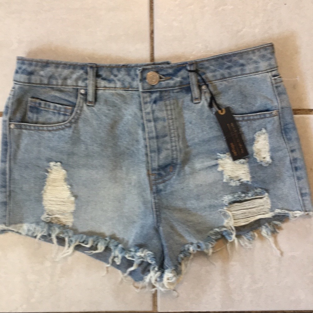 NWT HI RISE JEAN SHORTS - Picture 5 of 11